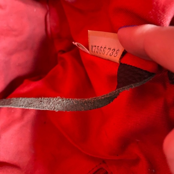 GUC Dooney & Bourke Madre Ladybug Satchel - Picture 5 of 9